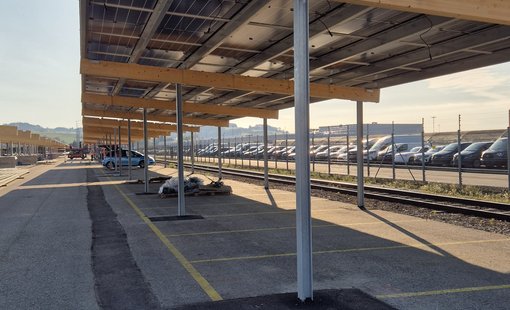 Carports mit PV-Module 