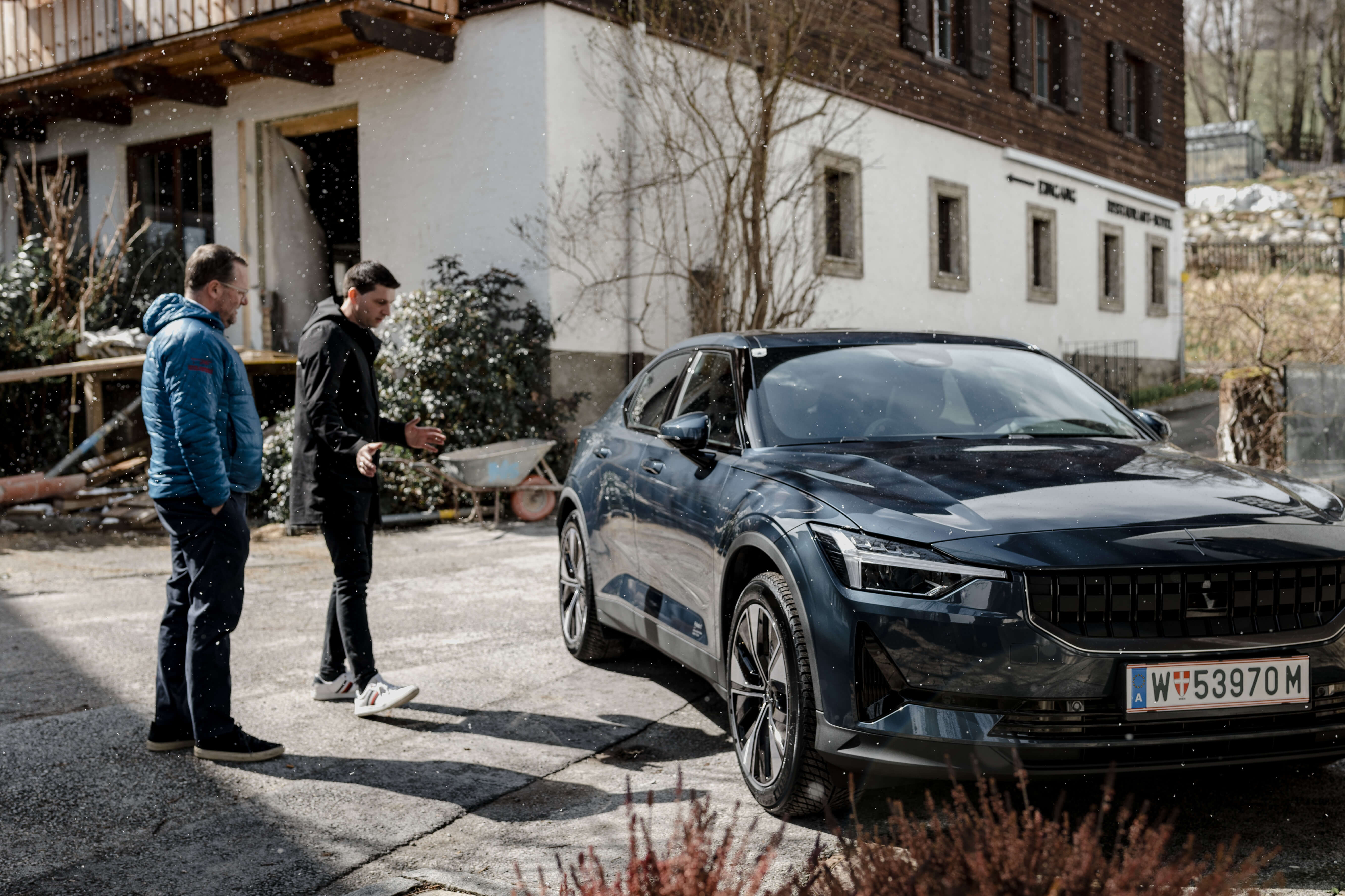 Hödlmayr home delivery handover 