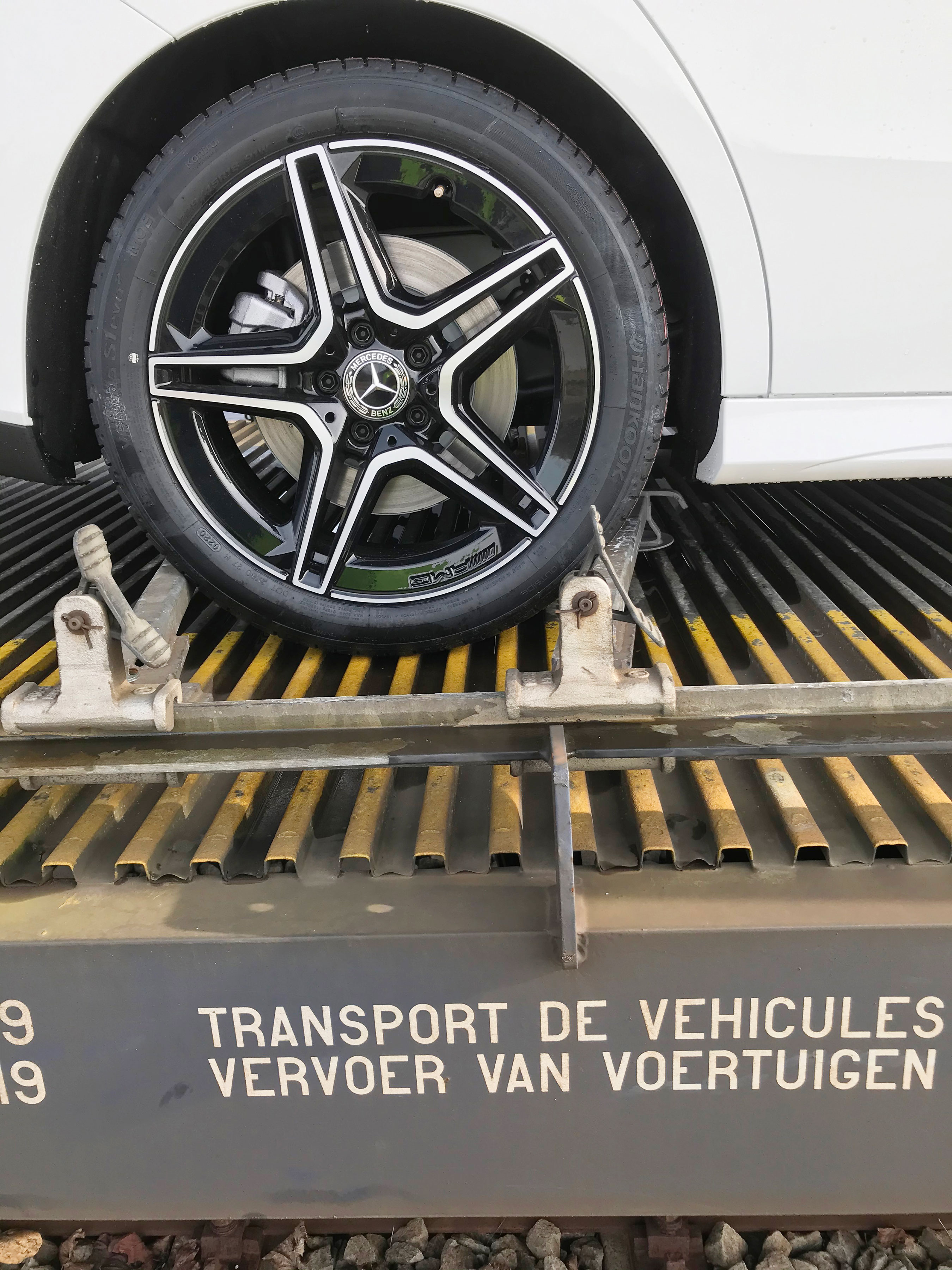 Close up Hödlmayr rail cargo