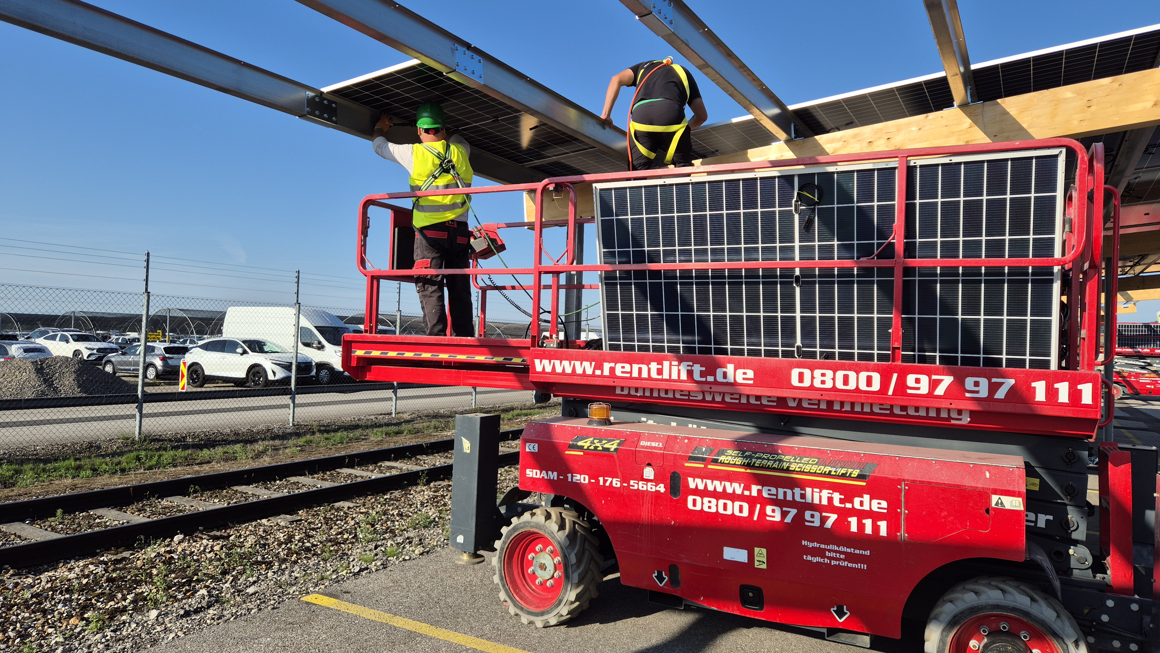 Carports mit PV-Module - Montage PV